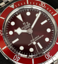 Afbeelding in Gallery-weergave laden, Tudor Black Bay Fifty-Eight 58 'Burgundy Red' (Full-Set / Brand New In Stickers / 2025)