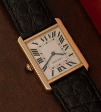 Afbeelding in Gallery-weergave laden, Cartier Tank Solo 'Large' 3167 + Box & Papers (2015)