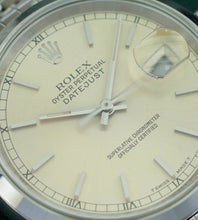 Afbeelding in Gallery-weergave laden, Rolex Datejust 16200 'Silver Patina Dial + Box & Papers (1995)