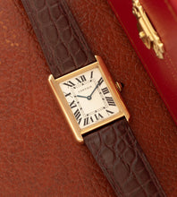 Afbeelding in Gallery-weergave laden, Cartier Tank Solo 'Large' 3167 + Box & Papers (2016)