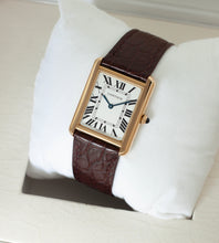 Afbeelding in Gallery-weergave laden, Cartier Tank Solo 'Large' 3167 + Box & Papers (2016)