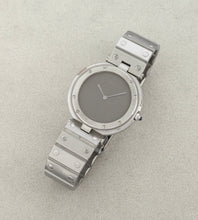 Afbeelding in Gallery-weergave laden, Cartier Santos Vendôme 8192 'Grey / Ghost Dial + 2025 Cartier Service Papers & Box'
