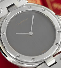 Afbeelding in Gallery-weergave laden, Cartier Santos Vendôme 8192 'Grey / Ghost Dial + 2025 Cartier Service Papers & Box'
