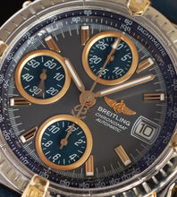 Afbeelding in Gallery-weergave laden, Breitling Chronomat Ref. B13050.1 'Grey Dial / First Owner Full-Set' (1999)