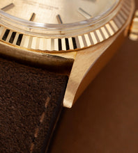 Afbeelding in Gallery-weergave laden, Rolex Day-Date 1803 'Sigma Linen Dial' (1973)