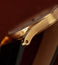 Afbeelding in Gallery-weergave laden, Patek Philippe Calatrava 3796D 'Clous de Paris'