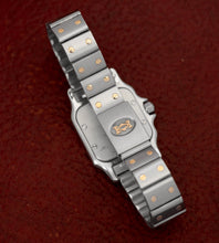 Afbeelding in Gallery-weergave laden, Cartier Santos Galbée (Lady's) Ref. 1057930