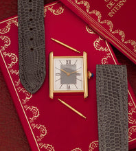 Afbeelding in Gallery-weergave laden, Cartier Tank Must de 'Grey Art Deco Dial' Ref. 520005 (LM) + Papers Ca. 1991