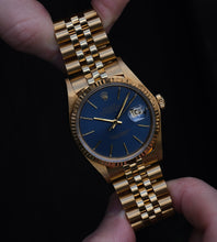 Afbeelding in Gallery-weergave laden, Rolex Datejust 16018 'Blue' 1981