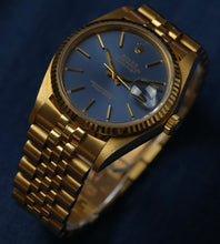 Afbeelding in Gallery-weergave laden, Rolex Datejust 16018 'Blue' 1981