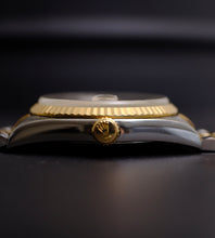 Afbeelding in Gallery-weergave laden, Rolex Datejust 16233 from 1996 (Full Set)