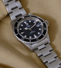 Afbeelding in Gallery-weergave laden, Tudor Submariner 79090 + Box (1989)