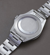 Afbeelding in Gallery-weergave laden, Rolex Explorer II 16570 'Polar'