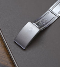 Afbeelding in Gallery-weergave laden, Rolex Explorer II 16570 'Polar'