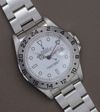 Afbeelding in Gallery-weergave laden, Rolex Explorer II 16570 'Polar'