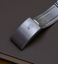 Afbeelding in Gallery-weergave laden, Rolex Datejust 16233 'Champagne Tapestry Dial' 1995