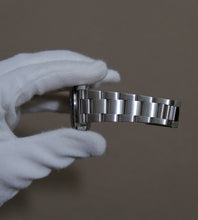 Afbeelding in Gallery-weergave laden, Rolex Explorer II 16570 'Polar'