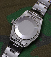 Afbeelding in Gallery-weergave laden, Rolex Date 1501 'Silver dial' + Box 1979