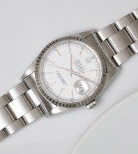 Afbeelding in Gallery-weergave laden, Rolex Datejust 16220 Porcelain Dial 1999