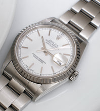 Afbeelding in Gallery-weergave laden, Rolex Datejust 16220 Porcelain Dial 1999