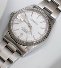 Afbeelding in Gallery-weergave laden, Rolex Datejust 16220 Porcelain Dial 1999