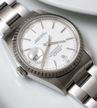 Afbeelding in Gallery-weergave laden, Rolex Datejust 16220 Porcelain Dial 1999
