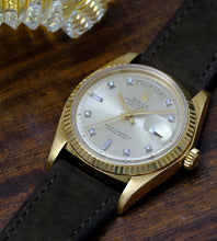 Afbeelding in Gallery-weergave laden, Rolex Day-Date 1803 Diamond Dial 1977
