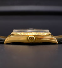 Afbeelding in Gallery-weergave laden, Rolex Day-Date 1803 Diamond Dial 1977
