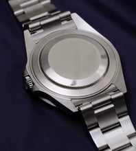 Afbeelding in Gallery-weergave laden, Rolex GMT Master II 16710 Pepsi 2006 (Full Set)