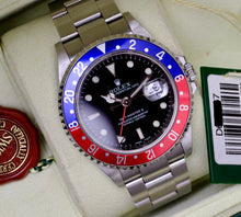 Afbeelding in Gallery-weergave laden, Rolex GMT Master II 16710 Pepsi 2006 (Full Set)