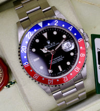 Afbeelding in Gallery-weergave laden, Rolex GMT Master II 16710 Pepsi 2006 (Full Set)