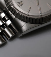 Afbeelding in Gallery-weergave laden, Rolex Datejust 1603 Ghost Dial 1976 + Service papers