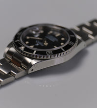 Afbeelding in Gallery-weergave laden, Rolex Submariner 16610 + Papers 1997
