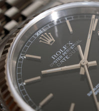 Afbeelding in Gallery-weergave laden, Rolex Datejust 16234 from 2001 + Papers