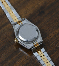 Afbeelding in Gallery-weergave laden, Rolex Lady-Datejust 69173 'Champagne Tapestry Dial' 1991