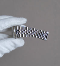 Afbeelding in Gallery-weergave laden, Rolex Datejust 16234 'Blue Stick Dial' 2000