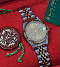Afbeelding in Gallery-weergave laden, Rolex Lady-Datejust 69173 'Champagne Diamond Dial' 1998 (Full-Set)