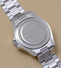 Afbeelding in Gallery-weergave laden, Tudor Submariner 79090 + Box (1993)