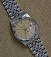 Afbeelding in Gallery-weergave laden, Rolex Datejust 16234 'Linen Dial' 1991