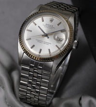 Afbeelding in Gallery-weergave laden, Rolex Datejust 1601 'No-Lume Dial' 1972