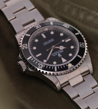 Afbeelding in Gallery-weergave laden, Rolex Submariner 14060 'No-Date' 1997