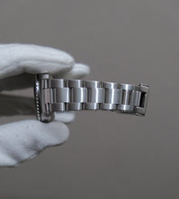 Afbeelding in Gallery-weergave laden, Rolex Submariner 14060 'No-Date' 1997