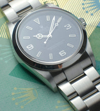 Afbeelding in Gallery-weergave laden, Rolex Explorer 114270 + Papers 2005