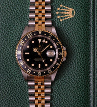 Afbeelding in Gallery-weergave laden, Rolex GMT-Master II 16713 from 1991 (box + papers)
