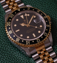 Afbeelding in Gallery-weergave laden, Rolex GMT-Master II 16713 from 1991 (box + papers)