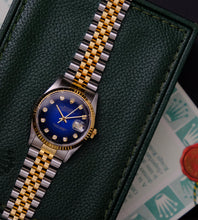 Afbeelding in Gallery-weergave laden, Rolex Datejust 16233 Vignette Dial 1995 + Box & Papers