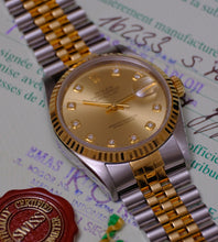 Afbeelding in Gallery-weergave laden, Rolex Datejust 16233 ''Champagne Diamond Dial'' Full Set (93/94)