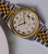 Afbeelding in Gallery-weergave laden, Rolex Datejust 16233 ''Pyramid Dial'' 1997