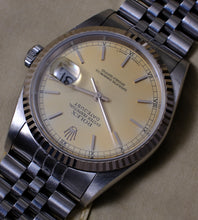Afbeelding in Gallery-weergave laden, Rolex Datejust 16234 ''Tropical Dial'' 1996