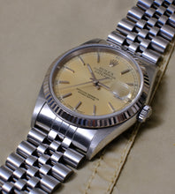 Afbeelding in Gallery-weergave laden, Rolex Datejust 16234 ''Tropical Dial'' 1996